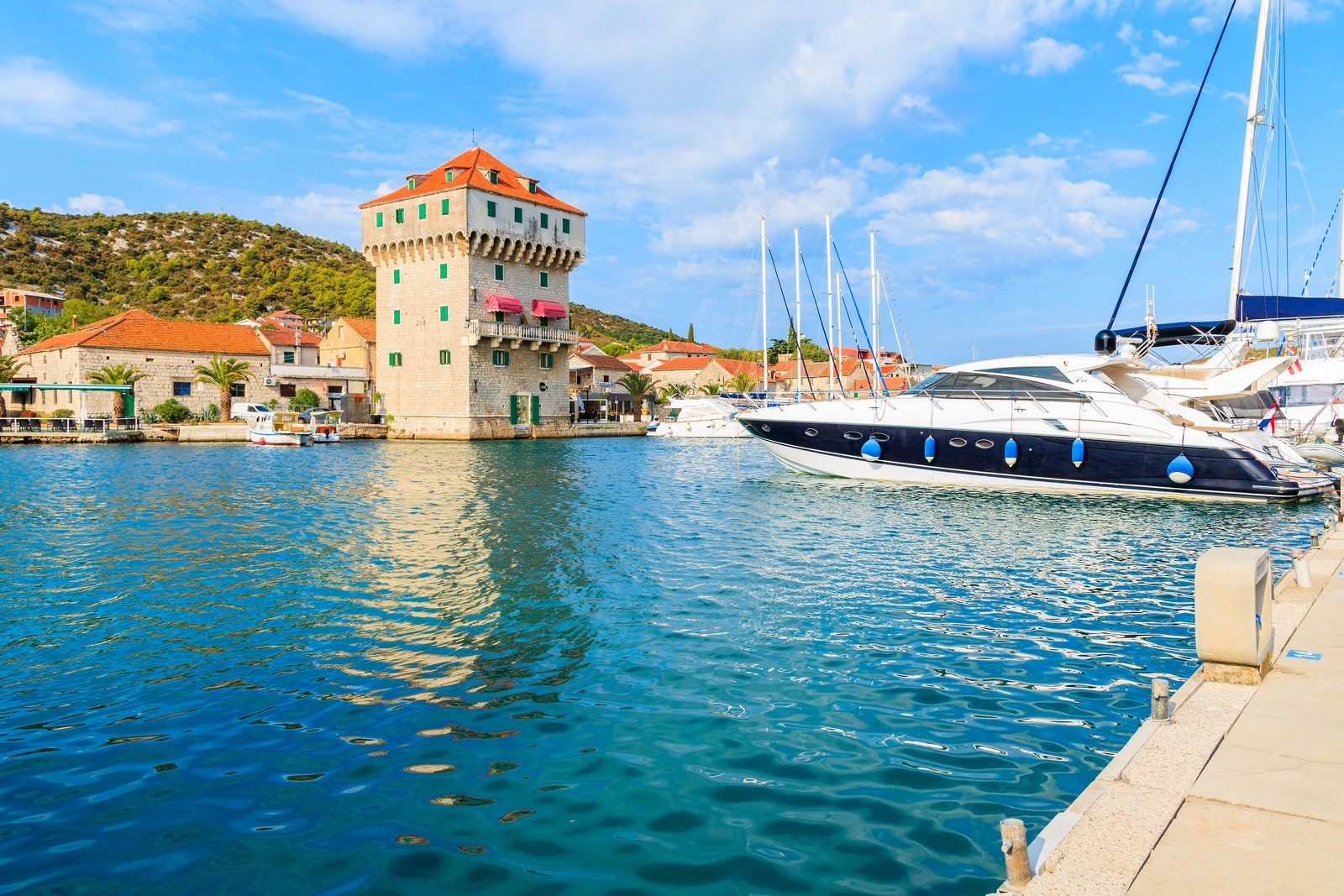 kroatien yacht marina