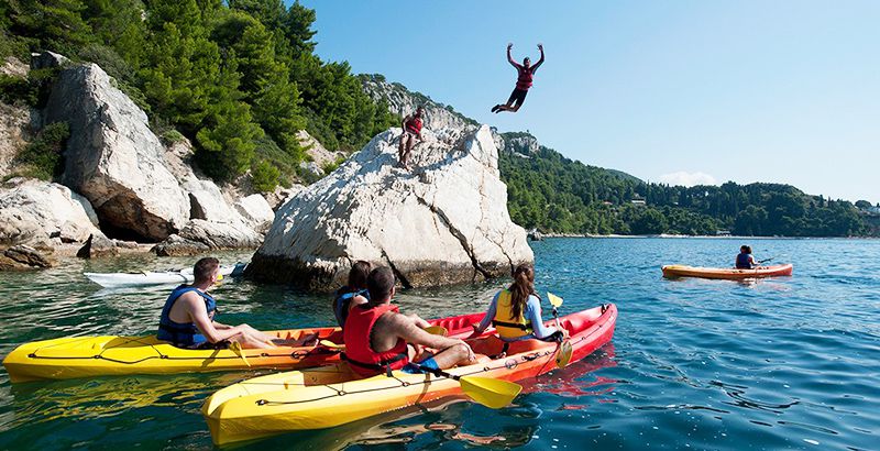 split-adventure-tourism-kayaking-cliff-jumping-rock-climbing-adrenaline-sports-split