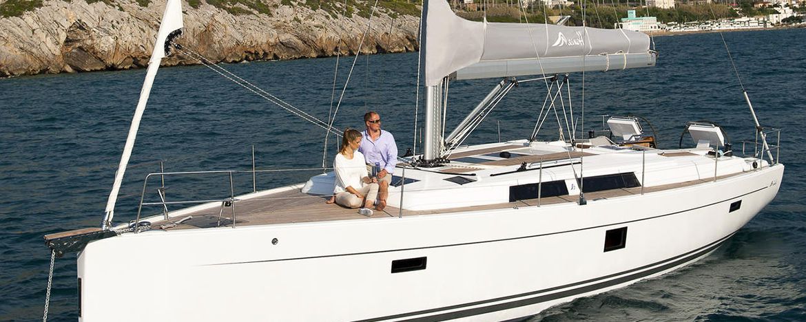 5 Reasons You Should Choose Hanse 445 For Your Sailing Holiday With Family And Friends Sailing Blog And News Danielis Yachting