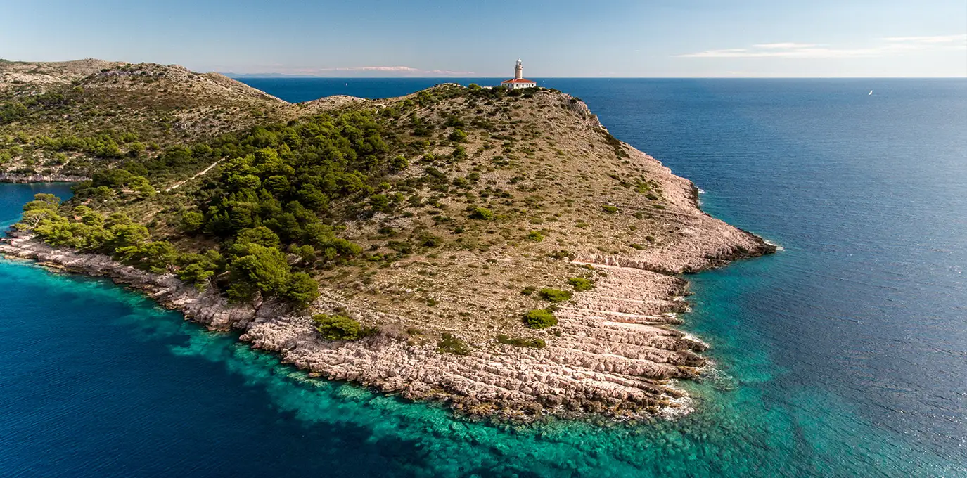 Struge Lighthouse Lastovo